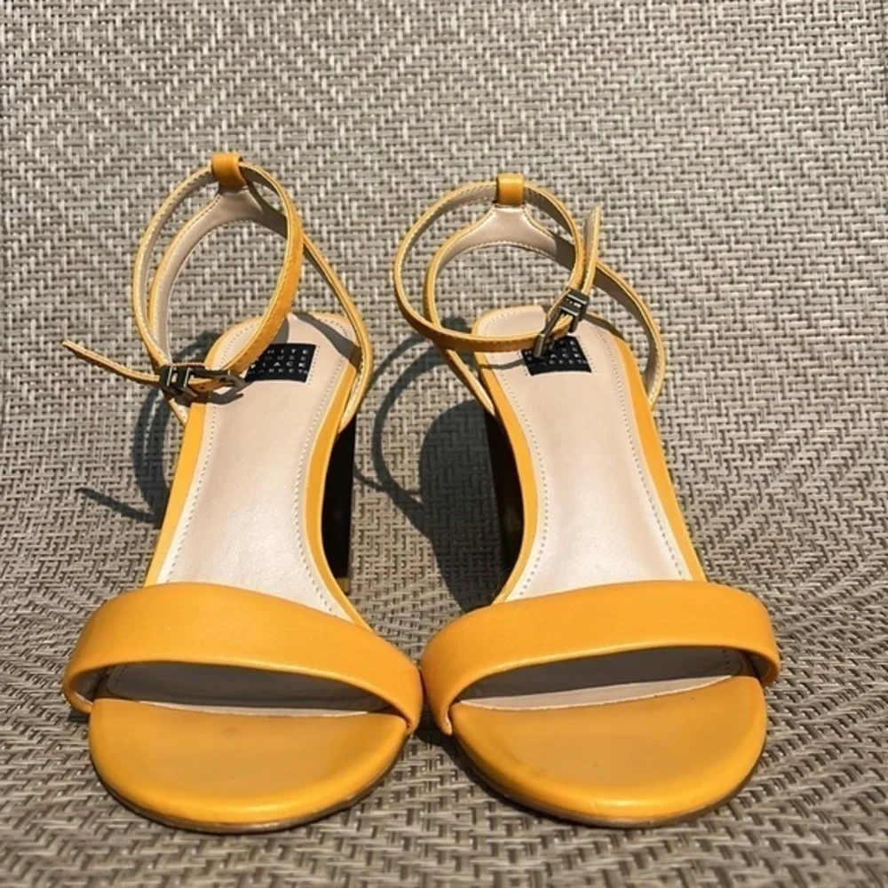 WHITE HOUSE BLACK MARKET Yellow Open toe heels with ankle strap women’s size 9